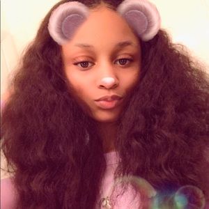 Meet your Posher, Kendra